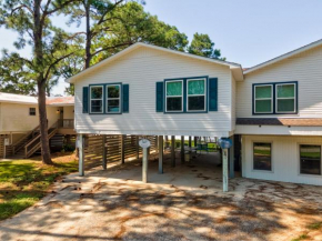 Happy Lee Ever After - 1424 Cadillac Avenue home